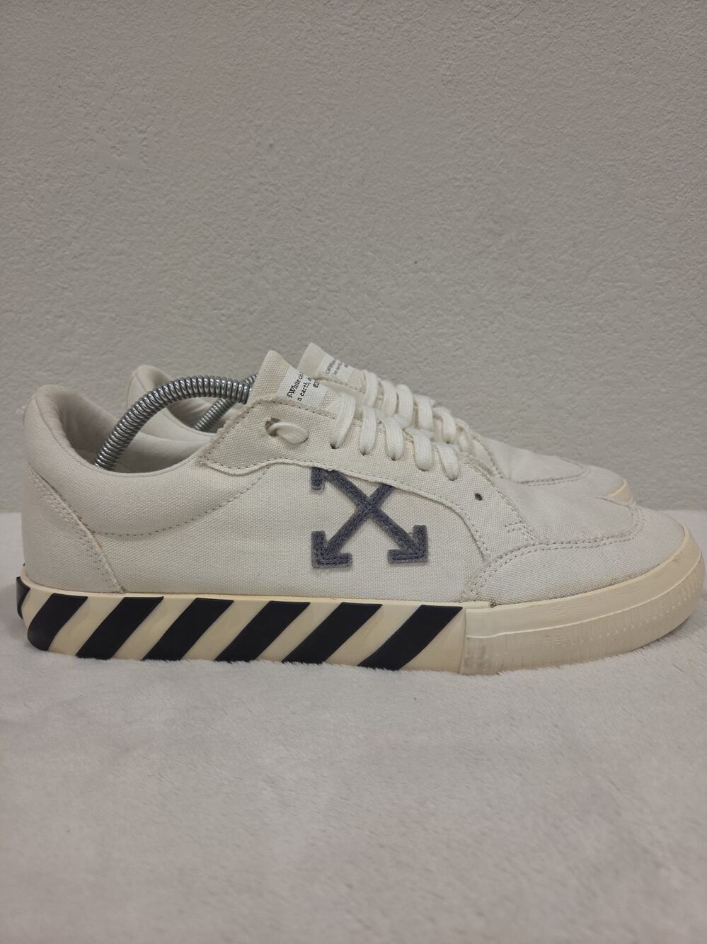 Off-White Vulc Low Off White Gray Black Unisex Sneakers Mens US 12 EU 45